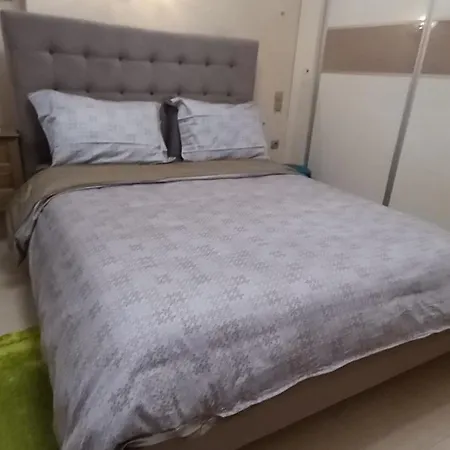 Elegant View - - 3bd Apartment