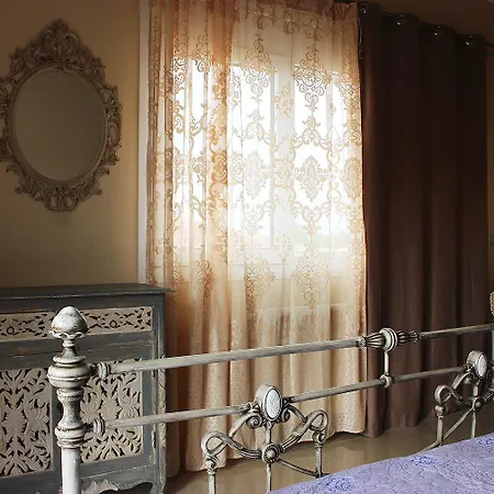 Elegant View - - 3bd Apartment