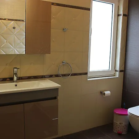 Apartman Elegant View - - 3bd Tríkala