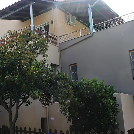 Elegant View - - 3bd Apartman *