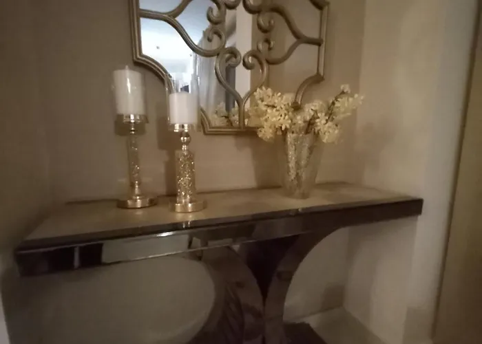 Elegant View - - 3bd