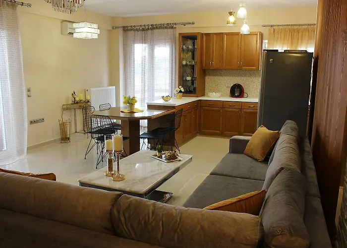 Elegant View - - 3bd Apartment