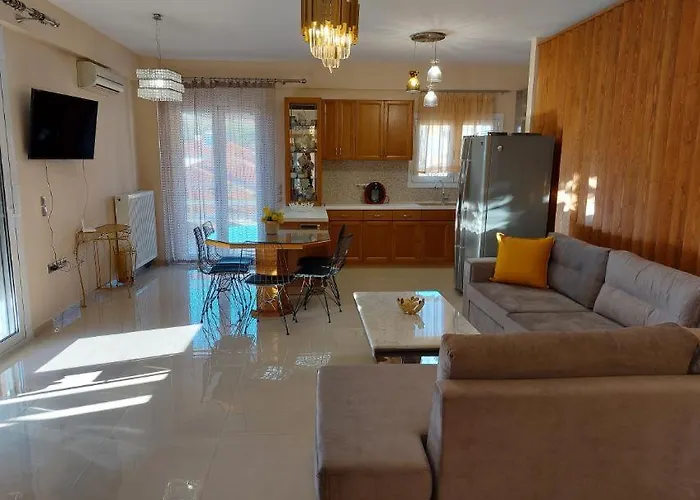 Elegant View - - 3bd Apartment